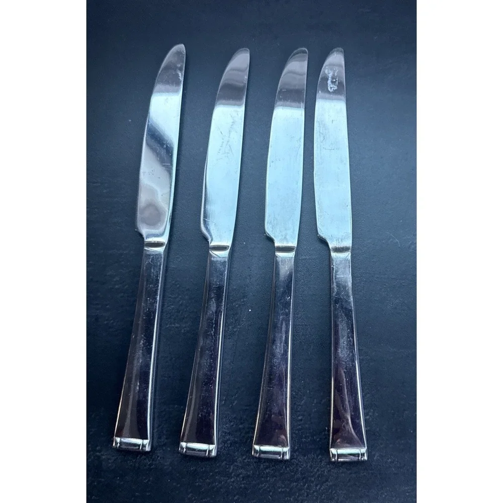 R&B Everyday Reed & Barton Gatehouse-lot of 4 Butter Knives - LAST ONES! Rare!
